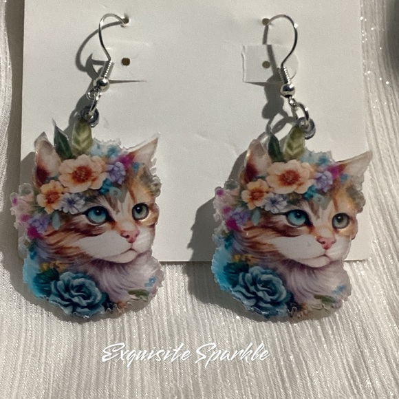 🌸😸Acrylic Hook Drop Beautiful Floral Cat Dangle Drop Earrings - Picture 3 of 10